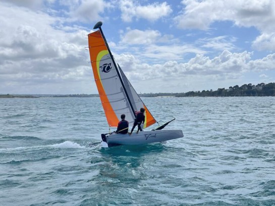 Catamaran TY COOL