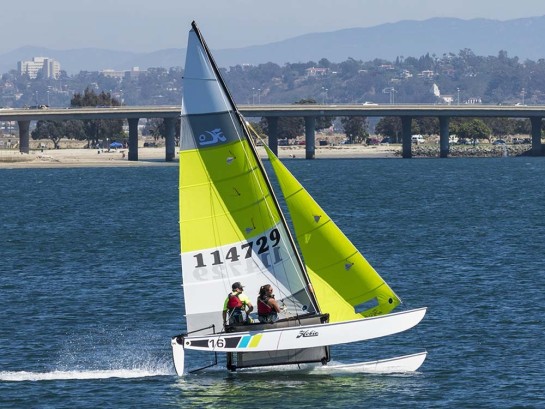 Hobie Cat 16