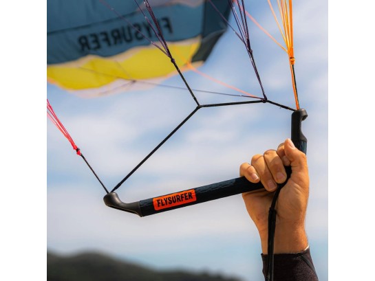 Marçon Yachting -  Parawing Flysurfer POW